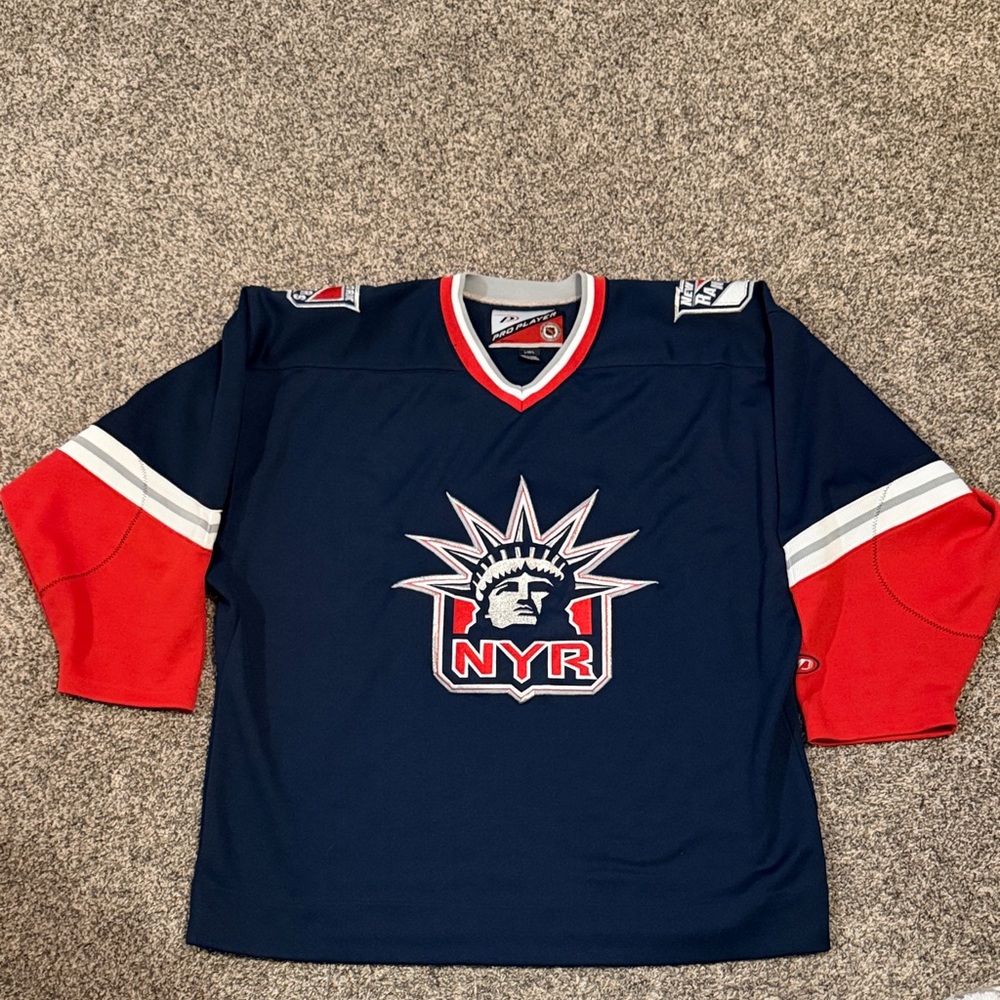NHL Pro Player Vintage New York Rangers Jersey. Like New Size Large
